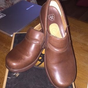 Ariat clogs